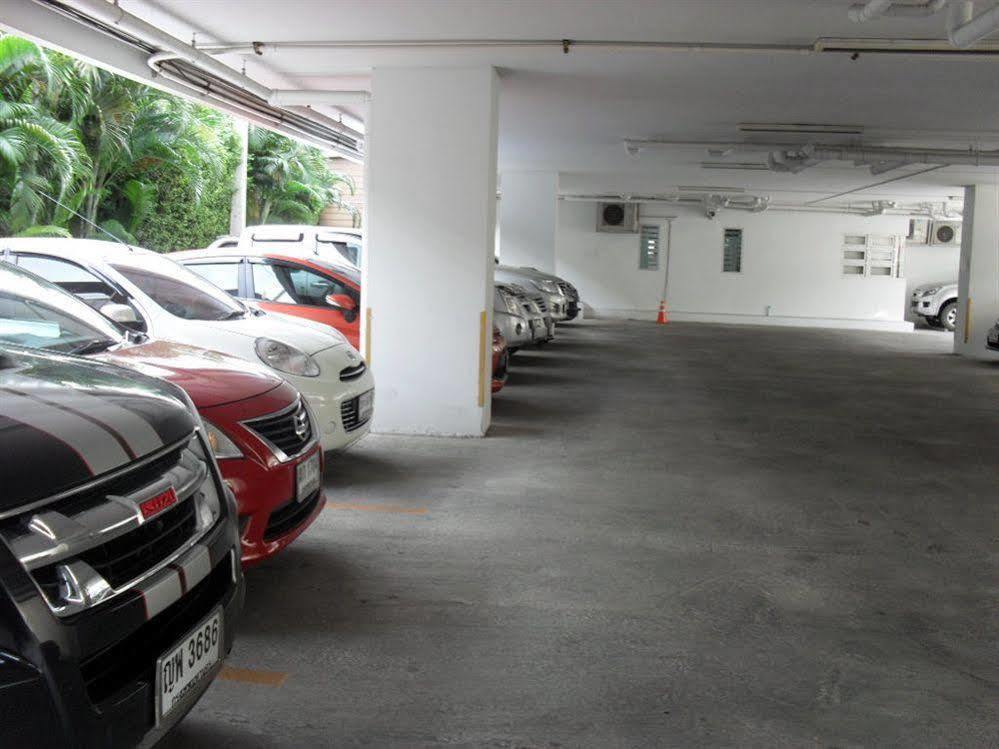 Praso Residence Bangkok Exteriör bild